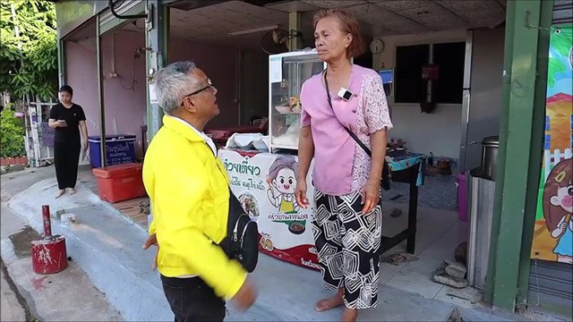 Tên cướp gặp tình huống éo le sau khi giật tiền của chủ tiệm mì - Ảnh 1.