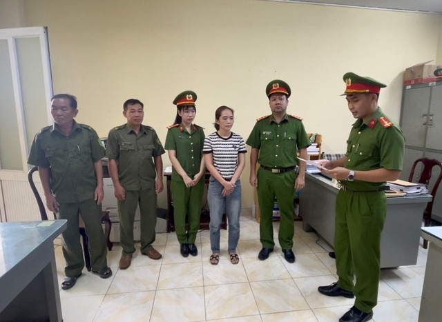 Bắt tạm giam, khám xét khẩn cấp nơi ở nữ kế toán Dương Thị Hồng Thắm