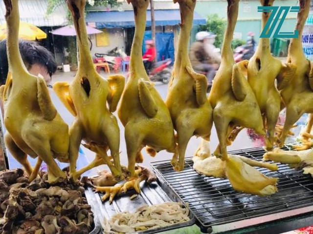 Không phải phở và bún bò Huế, món ăn 50.000 đồng/bát này mới là hương vị Việt lọt top ngon nhất thế giới - Ảnh 10.