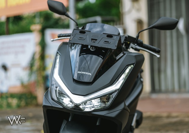 Honda Phi Thuyền 2025 quá 'hot', một lô vừa về giờ còn vài chiếc: Cốp to hơn của SH, ăn xăng 2,2L/100km - Ảnh 7.