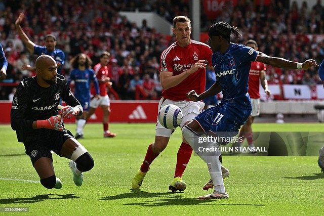 TRỰC TIẾP Ngoại hạng Anh: Man City và Chelsea tăng tốc; cuộc đua top 5 liên tục xoay chiều - Ảnh 5.