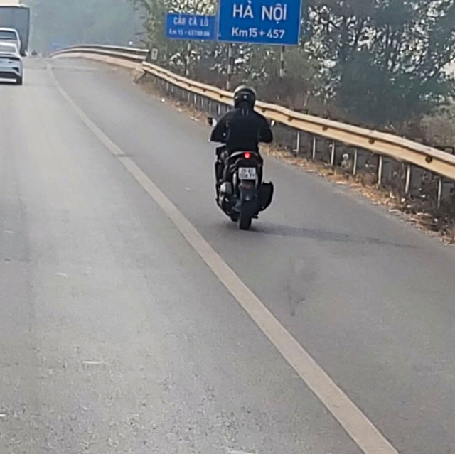 Xe tay ga được mong chờ nhất của Yamaha bất ngờ nhận cọc: Ăn xăng 2,2L/100km, đổ đèo không lo mất phanh - Ảnh 4.