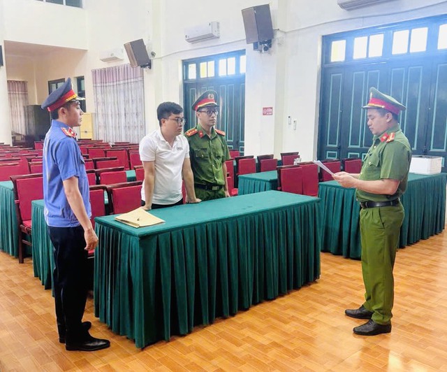 Bắt tạm giam, khám xét chỗ ở và nơi làm việc của ông chủ Lê Quang Hải - Ảnh 3.