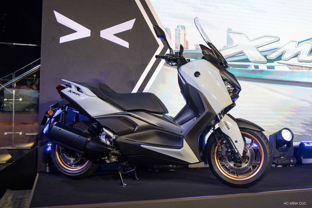 Từ dự đoán của Tổng cục Thống kê, Yamaha chớp thời cơ bằng loạt xe ga mới: Máy khỏe, lái hay, dáng đẹp - Ảnh 2.