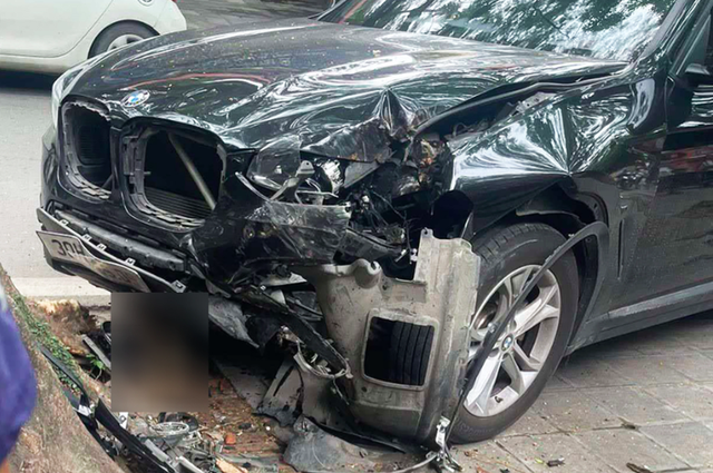 Thông tin mới nhất vụ xe BMW X3 tông đứt lìa chân nữ sinh 18 tuổi ở Hà Nội - Ảnh 1.