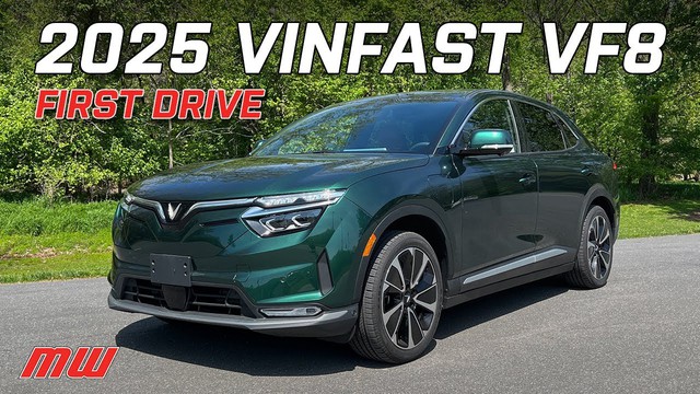 VinFast VF 8 đời mới tới Mỹ, chuyên trang xe lái thử rồi nhận xét
