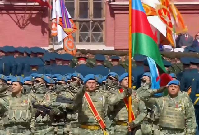 TOÀN CẢNH: Lễ duyệt binh hoành tráng kỷ niệm 80 năm Ngày Chiến thắng phát xít tại Nga - Ảnh 2.