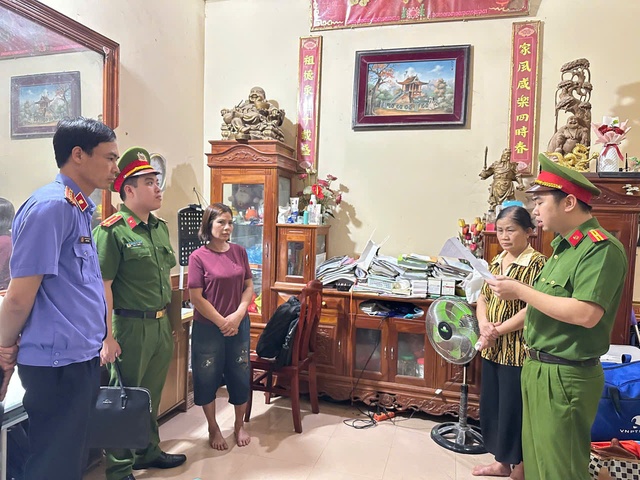 Bắt, khám xét khẩn cấp nơi ở của Lê Hoàng Thắng và Hoàng Hải Long - Ảnh 3.