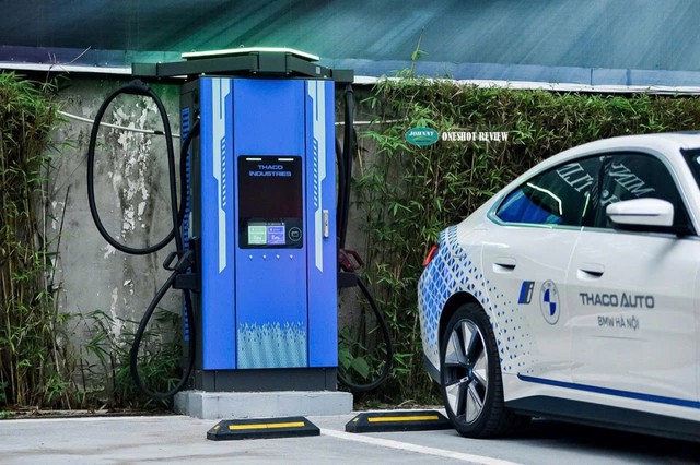 'Ông lớn'có 7 nhà máy xe ở Quảng Nam xây trạm sạc khắp Việt Nam, miễn phí sạc cho xe một hãng nước ngoài - Ảnh 1.