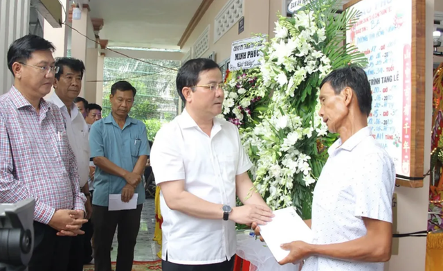 Nỗi đau của gia đình có con gái và 2 cháu ngoại tử vong vì TNGT: 2 cháu hoạt bát ngày nào nay lạnh ngắt - Ảnh 1.
