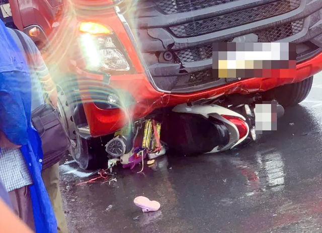 Nỗi đau của gia đình có con gái và 2 cháu ngoại tử vong vì TNGT: 2 cháu hoạt bát ngày nào nay lạnh ngắt - Ảnh 2.