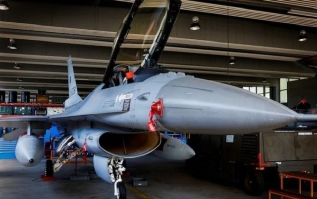 Bắt đầu thử nghiệm hệ thống tác chiến điện tử Viper Shield cho F - 16 V - Ảnh 6. Bắt đầu thử nghiệm hệ thống tác chiến điện tử Viper Shield cho F - 16 V - Ảnh 6.