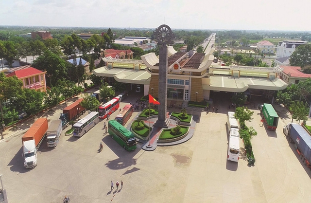 Mới nửa năm, tỉnh biên giới đã có khoản thu 184 tỷ, đạt hơn 75% chỉ tiêu cả năm - Ảnh 1.