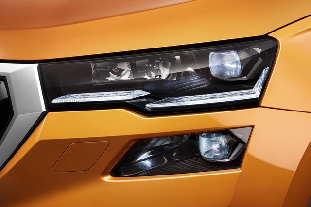 Skoda Karoq 2025 dùng toàn đồ hiệu: Khung gầm Audi, đèn pha chống chói - Ảnh 2.