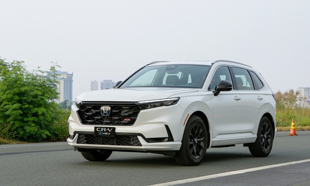 3 mẫu SUV cỡ C được lòng khách Việt: CX-5 lần đầu còn dưới 700 triệu, CR-V giảm giá hơn 60 triệu đồng - Ảnh 3.