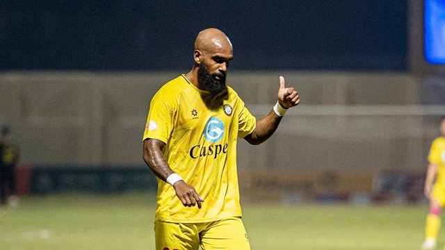 Đồng đội cũ của Ronaldinho gia nhập CLB Hải Phòng - Ảnh 1.