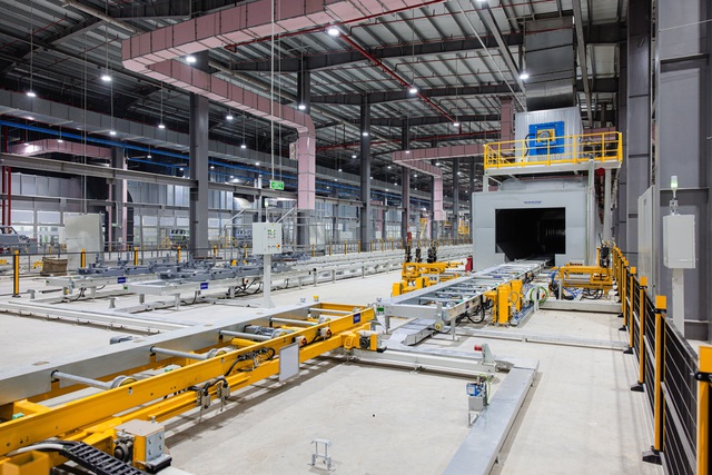 Cận cảnh dây chuyền sản xuất xe VinFast tại nhà máy Hà Tĩnh vừa khánh thành - Ảnh 15.