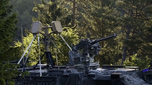 Mỹ triển khai Dự &aacute;n Fly Trap để thử nghiệm c&ocirc;ng nghệ chống UAV tại Đức - Ảnh 2.