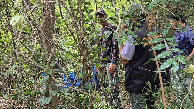 Nghe thấy âm thanh như tiếng trẻ con khóc, người dân chạy đến thì choáng váng với cảnh tượng trước mắt - Ảnh 2.