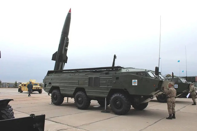 Tochka - U trở lại Ukraine: Vũ khí cũ nhưng lợi hại trong chiến tranh hiện đại - Ảnh 2.