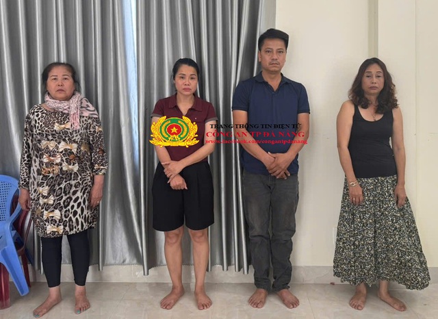 Bắt 4 'phượt thủ' đi từ Bắc vào Nam làm điều mờ ám - Ảnh 1.