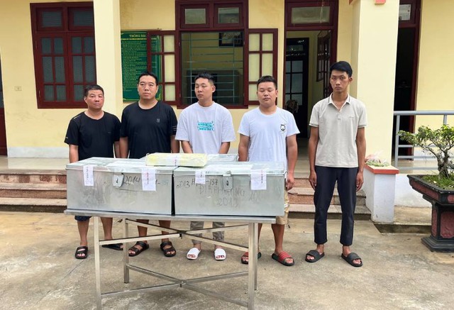 Khám xét một xe chở bạc, bắt Diêu Tuấn Vũ - Ảnh 5.