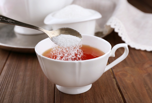 Suy thận ở tuổi 36, người đàn ông ân hận “tôi uống thứ này thay nước lọc vì tưởng tốt cho sức khỏe” - Ảnh 2.