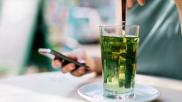 Việt Nam có loại lá dân dã, đem pha trà khiến tiểu đường, huyết áp cao “khiếp sợ” - Ảnh 3.