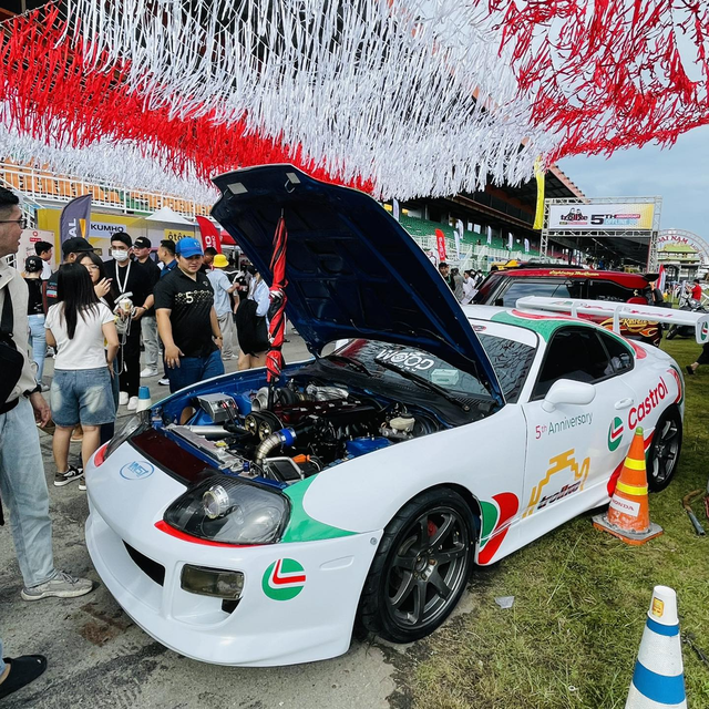 Vắng triển lãm xe lớn nhất Việt Nam, loạt xe đỉnh nhất của Honda, Hyundai, BMW... đến Khu du lịch Đại Nam - Ảnh 1.