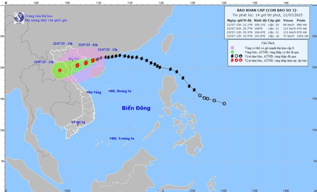 Bão số 3 vừa tăng thêm 1 cấp, chỉ còn cách Quảng Ninh hơn 100km, mưa rất to từ đêm nay - Ảnh 1.