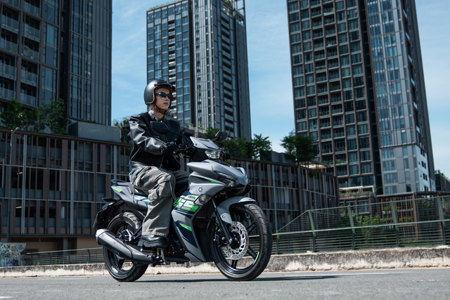 Loạt xe máy Nhật đang ưu đãi: Có xe cả dáng đẹp ăn xăng 1,69L/100km, từng đội giá 10 triệu vì quá hot - Ảnh 5.