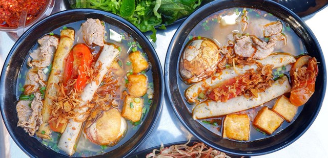 Khách Trung Quốc mê mẩn 1 món bún trong ngõ ở Hà Nội, ăn xong phải “giơ ngón cái” vì vị ngon tuyệt hảo - Ảnh 5.