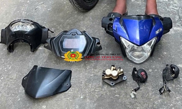 Bắt, khám xét nơi của thợ sửa xe Huỳnh Văn Nguyên Hạo - Ảnh 2.