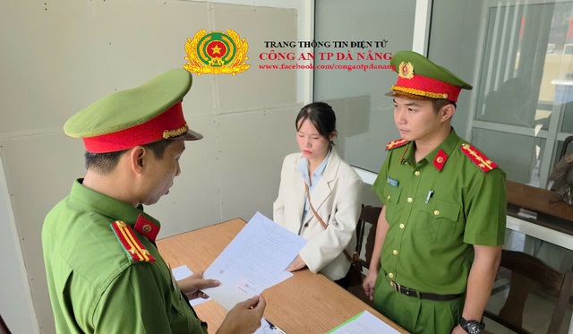 Bắt tạm giam nữ nhân viên ngân hàng - Ảnh 1.