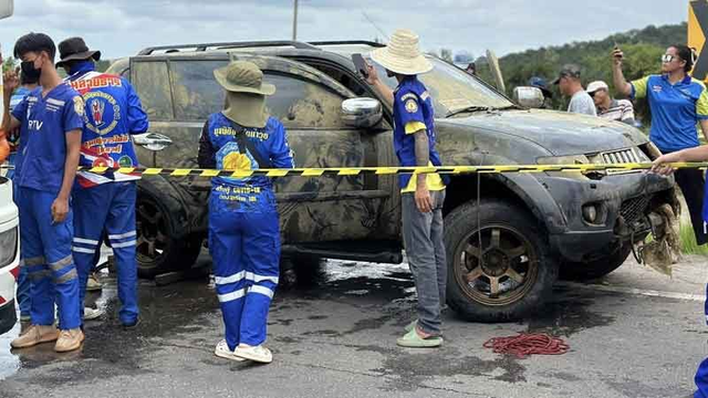 Vợ bỗng dưng mất tích, 1 tháng sau chồng sững sờ khi thi thể vợ được tìm thấy trong ô tô ở dưới kênh - Ảnh 1.