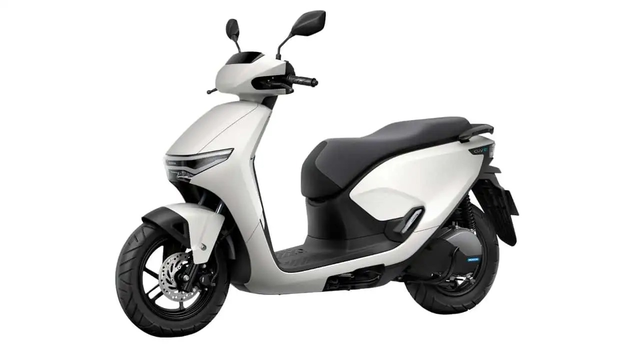 Khách Việt đi thử xe máy điện Honda từ 100% pin đến lúc dắt bộ: Quãng đường tối đa vượt công bố? - Ảnh 1.