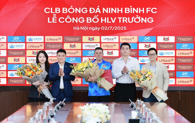T&acirc;n HLV trưởng CLB Ninh B&igrave;nh l&agrave; ai? - Ảnh 4.