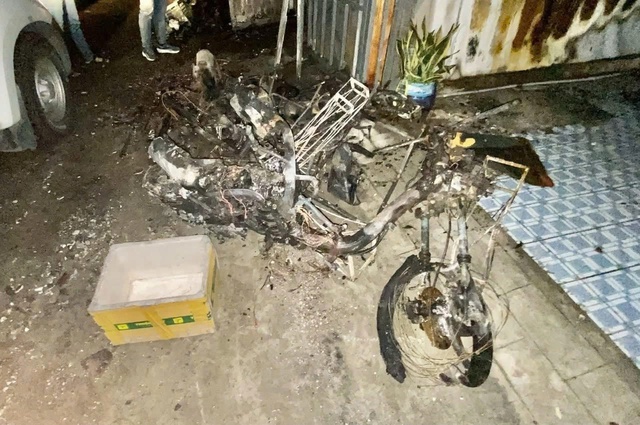 Tiết lộ nguyên nhân vụ cháy chung cư Độc Lập khiến 6 người lớn, 2 trẻ em tử vong thương tâm - Ảnh 1.