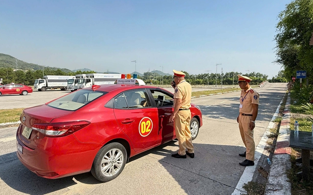 Cục CSGT công bố thông tin quan trọng với hơn 700.000 học viên lái xe toàn quốc - Ảnh 1.