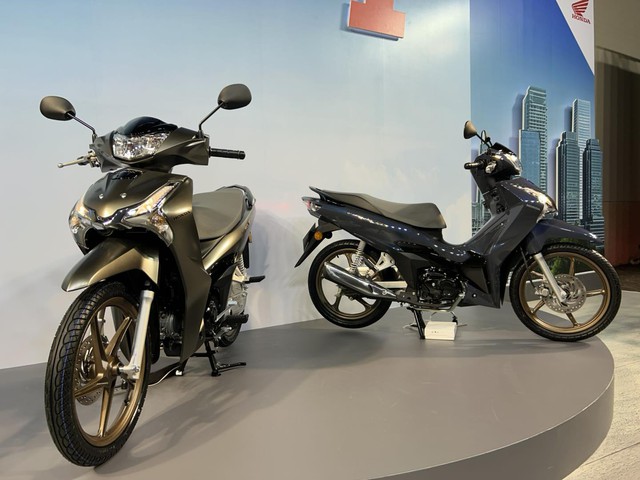 Ra mắt Honda Wave 125 đời mới: Có khóa thông minh và phanh "một được hai", siêu tiết kiệm xăng 71,4km/lít - Ảnh 1.