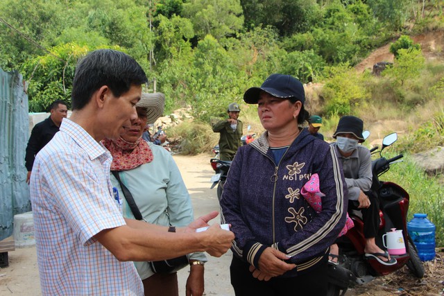 Vụ nam thanh niên tử vong khi đi leo núi ở Khánh Hòa: Người tìm thấy thi thể nạn nhân kể gì? - Ảnh 2.