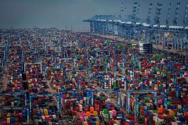 &Ocirc;ng Trump lại tuy&ecirc;n bố ho&atilde;n tăng thuế với Trung Quốc  - Ảnh 7.