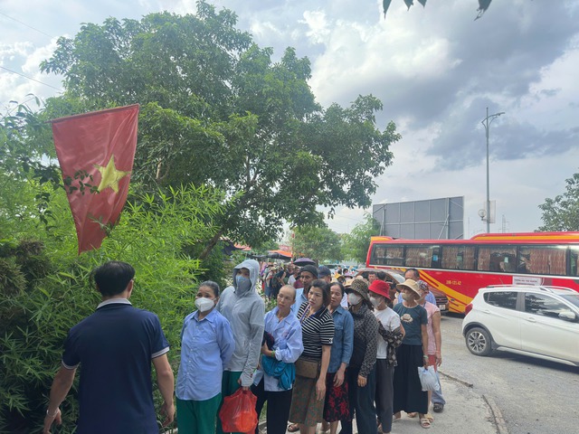 Bữa ăn nghĩa tình là nguồn động lực để vượt qua bệnh tật - Ảnh 3.