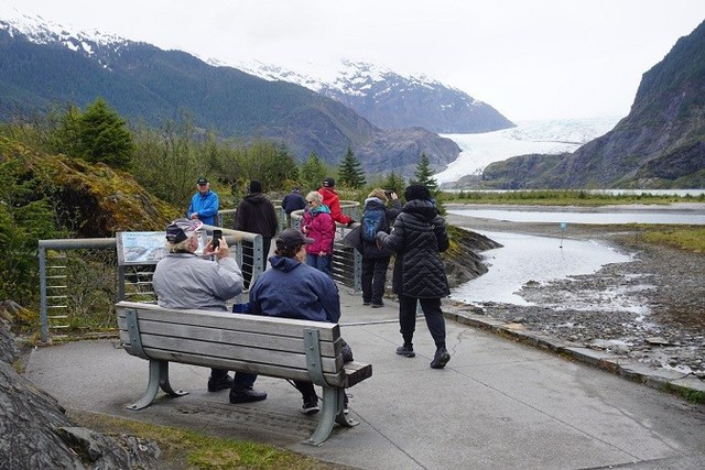Xem rào chắn lũ ngăn chặn thảm họa phun trào sông băng - Ảnh 6.