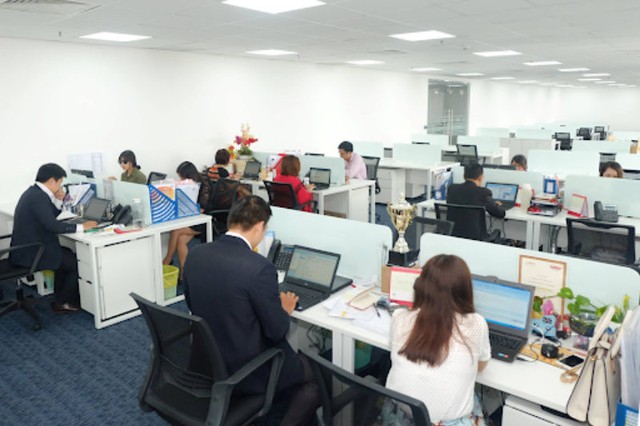 Nên chọn công việc xa lương cao hay gần lương thấp? Câu chuyện bất ngờ từ cô gái - Ảnh 1.