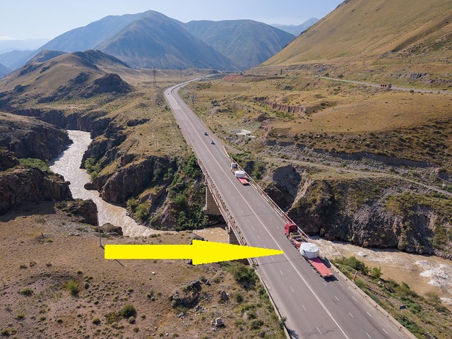 "Gã khổng lồ hạt nhân" Nga vừa mang một thứ sang nước Trung Á: Công suất 100 Megawatt - Ảnh 1. "Gã khổng lồ hạt nhân" Nga vừa mang một thứ sang nước Trung Á: Công suất 100 Megawatt - Ảnh 1.