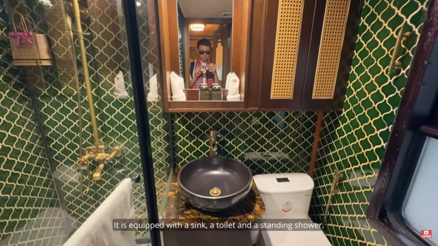 Chuyến tàu đi 8 ngày 7 đêm, chạy chưa tới 50km/giờ, du khách nhận xét: Đúng là khách sạn trên đường ray - Ảnh 13.