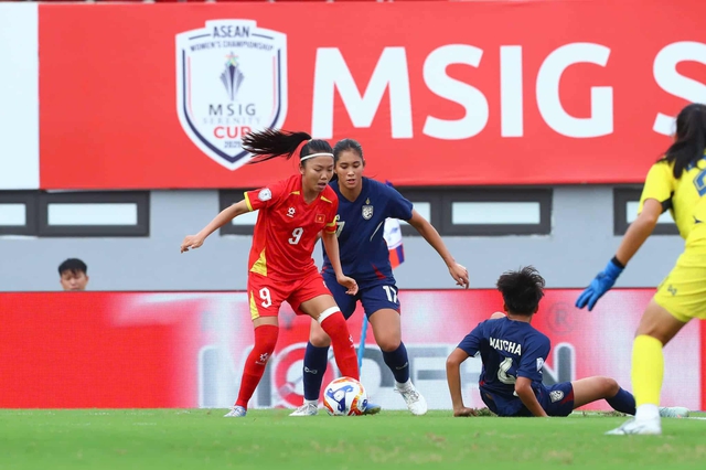 Diễn biến Việt Nam 1-0 Thái Lan: Tuyển Việt Nam ghi bàn đẳng cấp - Ảnh 6.