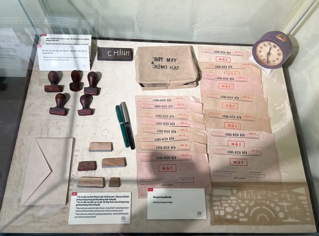 Lần đầu tiên sau gần 60 năm, "hầm bí mật" ở Hoàng thành mở cửa cho tham quan: Có những thứ chưa ai thấy - Ảnh 4.