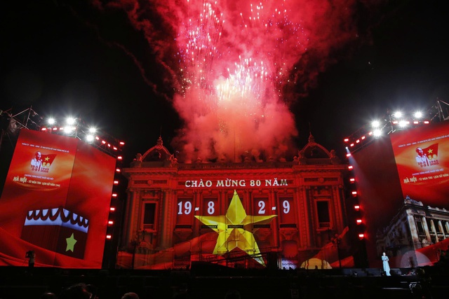 10 điểm trong nước được tìm nhiều nhất cho kỳ nghỉ 2/9: Top 1 không bàn cãi, vị trí cuối gây bất ngờ - Ảnh 2.